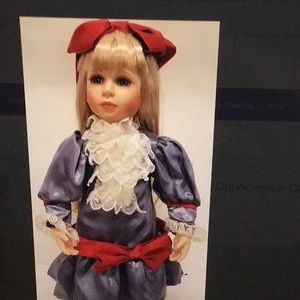 Seymour Mann Jessica George signed and numbered Connoisseur Collection doll.